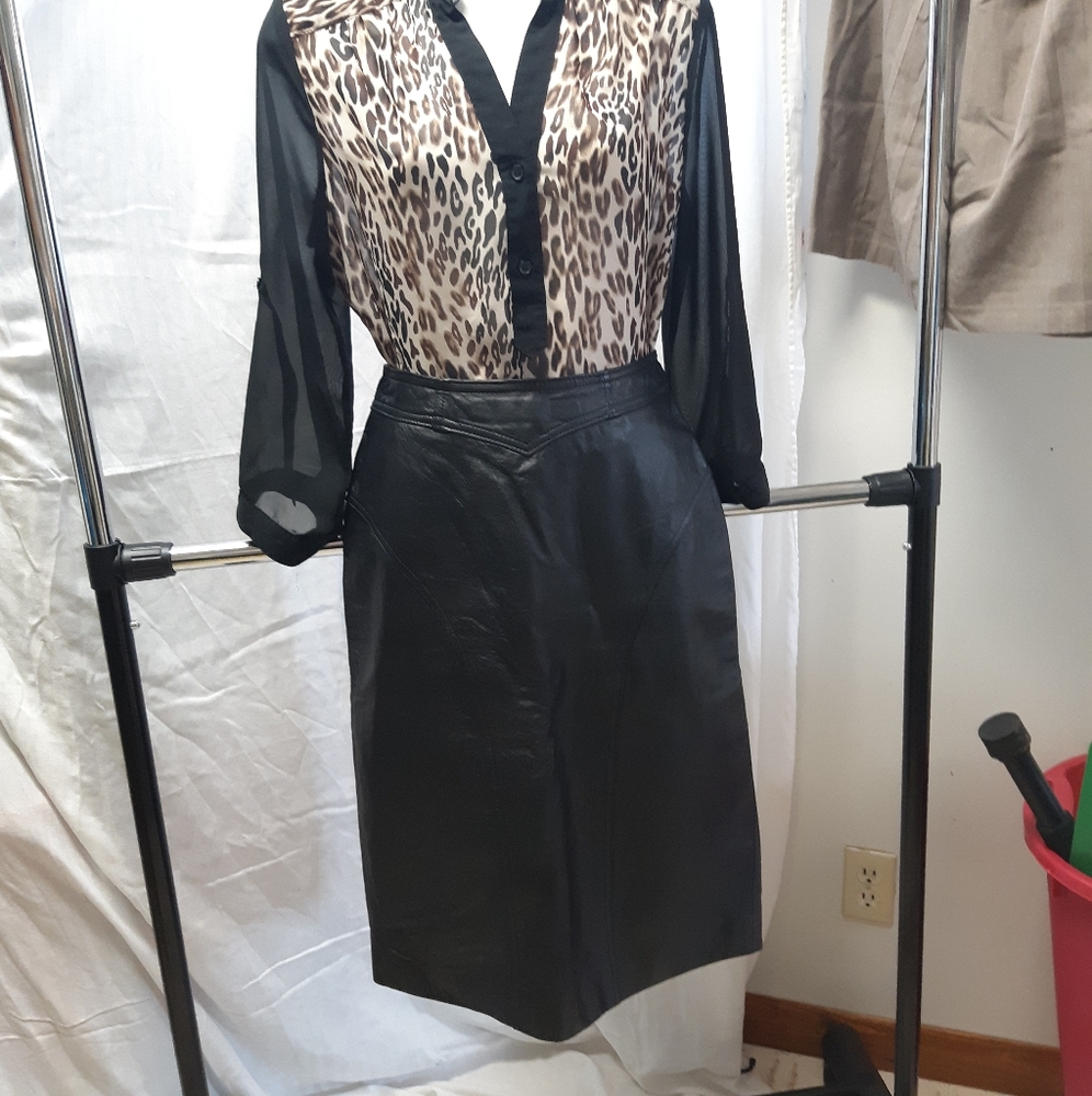 Vintage 1990's PELLE CUIR leather pencil skirt